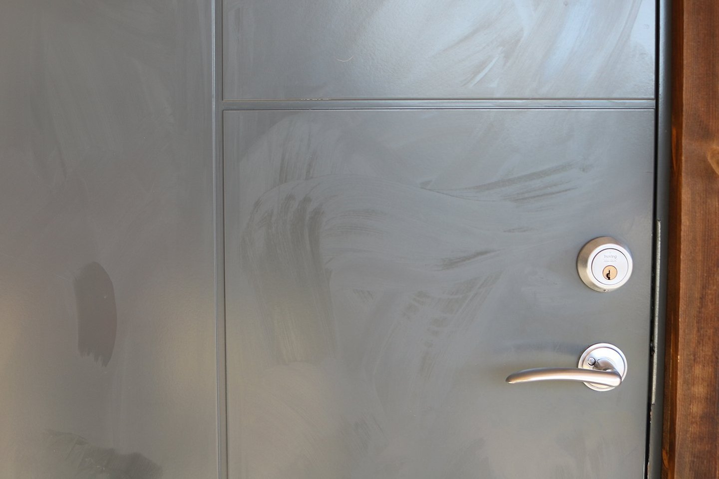 voksing av ytterdør_artikkelbilde.jpg