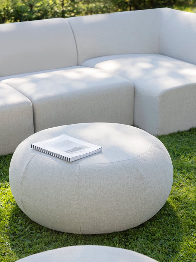 Puff i beige fra Skagen modulsofa