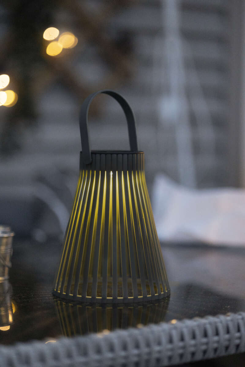 Solarlykt med håndtak