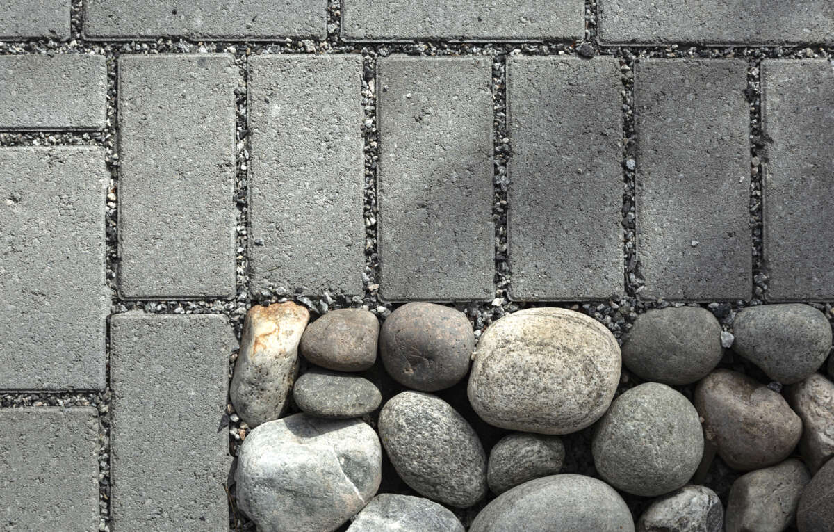 Asak Arena Dren belegningsstein