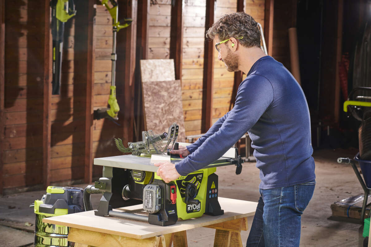 Ryobi One+ HP RTBS18X-0 18V bordsag u/batteri