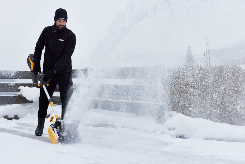 Stiga ST 300e snøfreser u/batteri og lader
