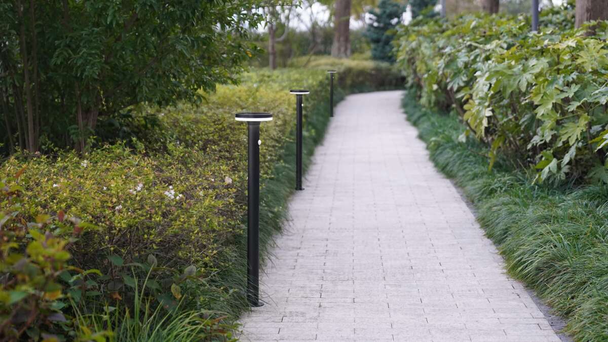 Solcelle Cambridge Bollard LED lysspyd