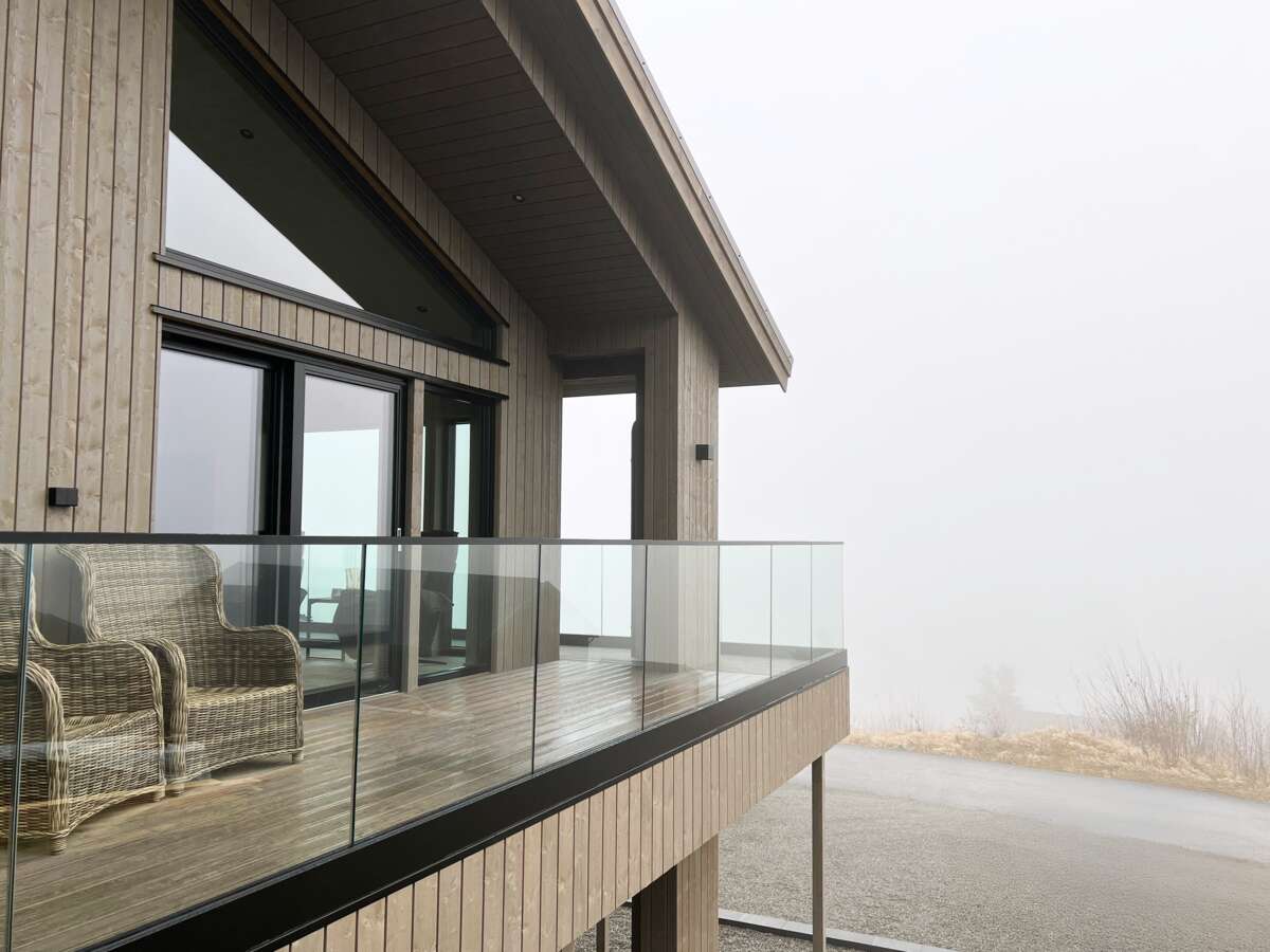 IDT Pure bunnprofil toppmontert innvendig hjørne