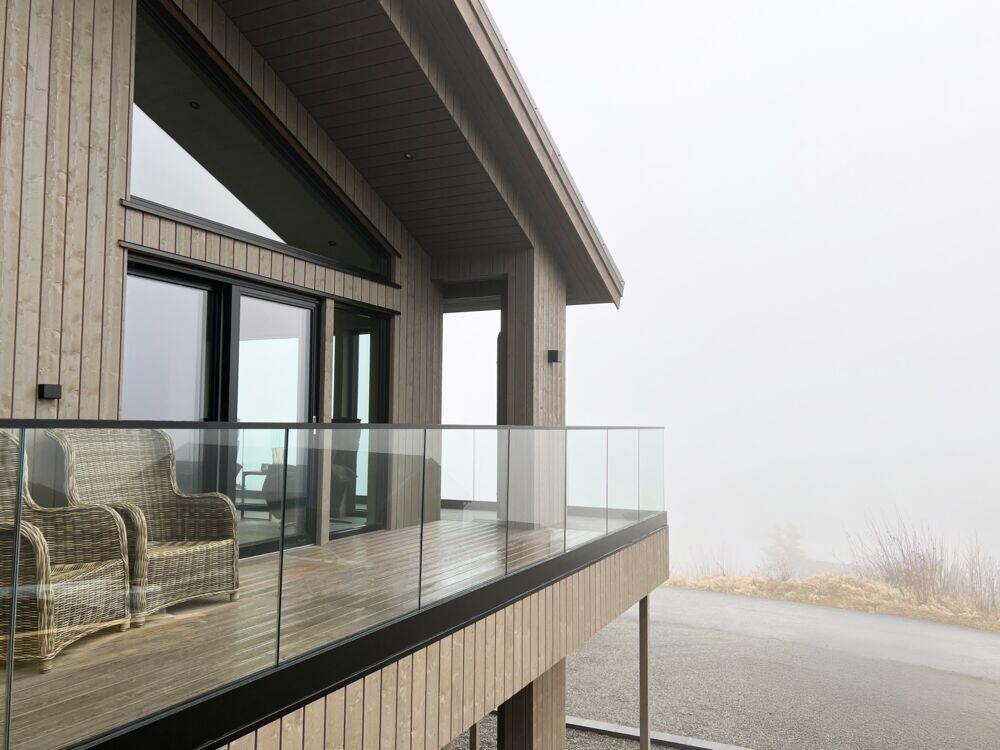 IDT Pure 22x24 m veggfeste til m håndløper