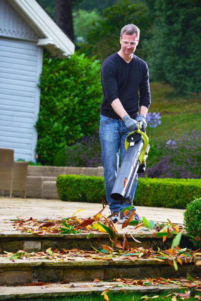 Ryobi RBV36B 36V hagerydder u/batteri