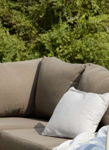 Brevik hjørnegruppe sort og kastanje putetrekk