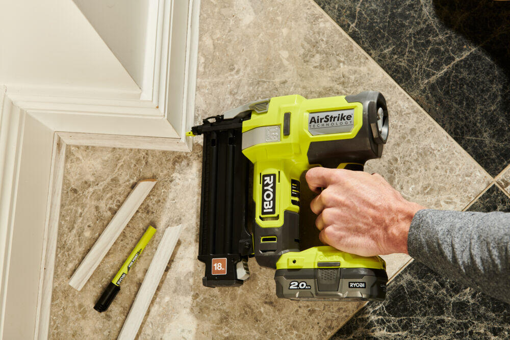 Ryobi R18GN18-120S dykkertpistol m/batteri og dykkert