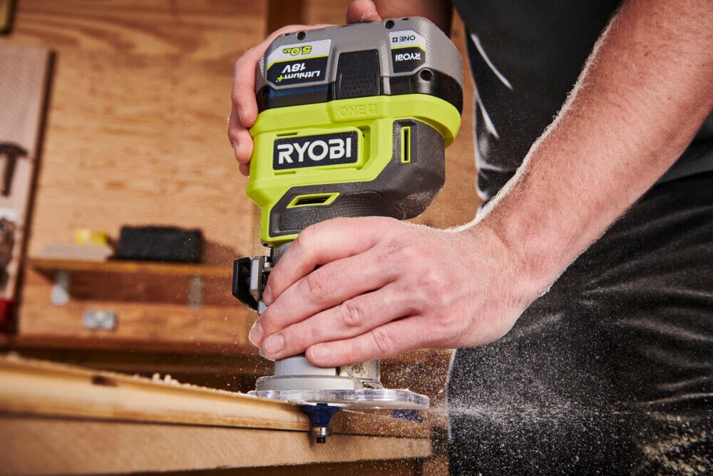 Ryobi ONE+ RTR18-0 overfreser u/batteri