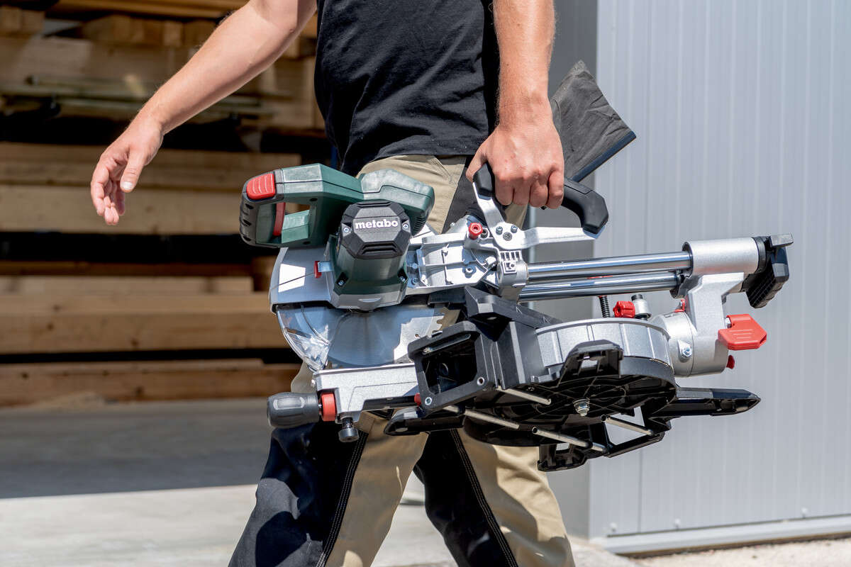 Metabo KGS 18 LTX BL 254 kapp- og gjæringssag m/batteri