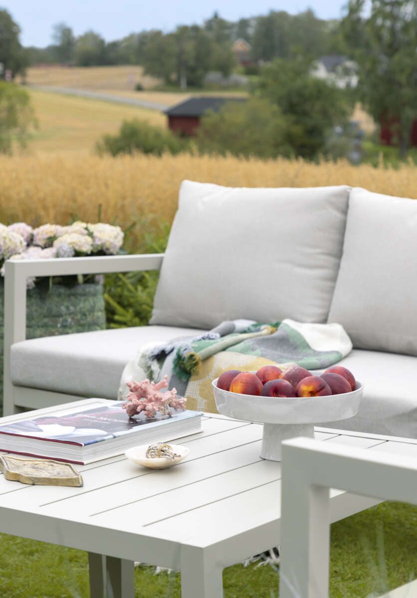 Røst hjørnegruppe kalk og beige impregnerte trekk