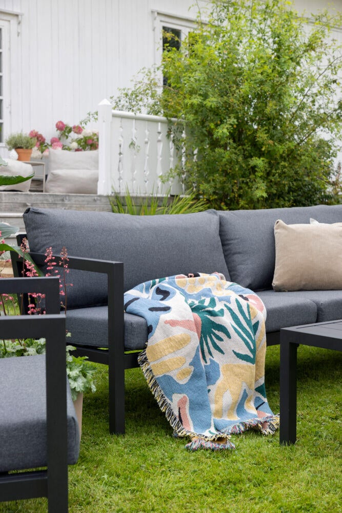 Røst sofagruppe sort og mørk grå vanntette putetrekk