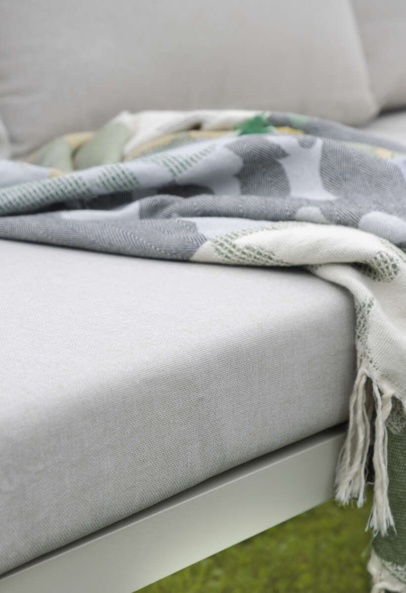 Røst sofagruppe kalk og lys grå vanntette putetrekk