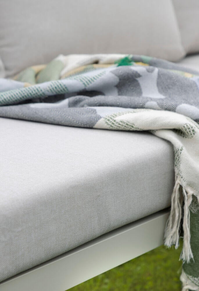 Røst sofagruppe kalk og lys grå vanntette putetrekk