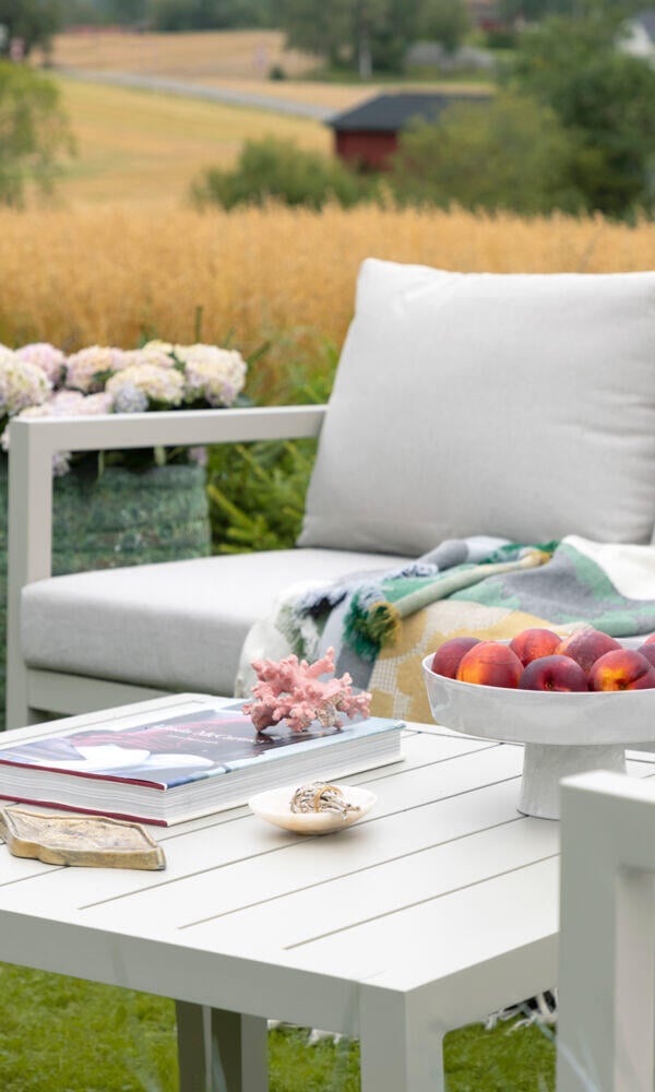 Røst sofagruppe kalk og lys grå vanntette putetrekk