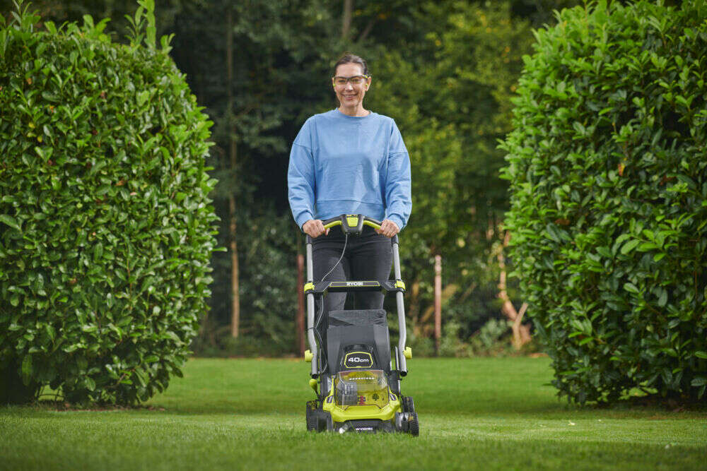 Ryobi RY18LMX40C-150 gressklipper m/batteri