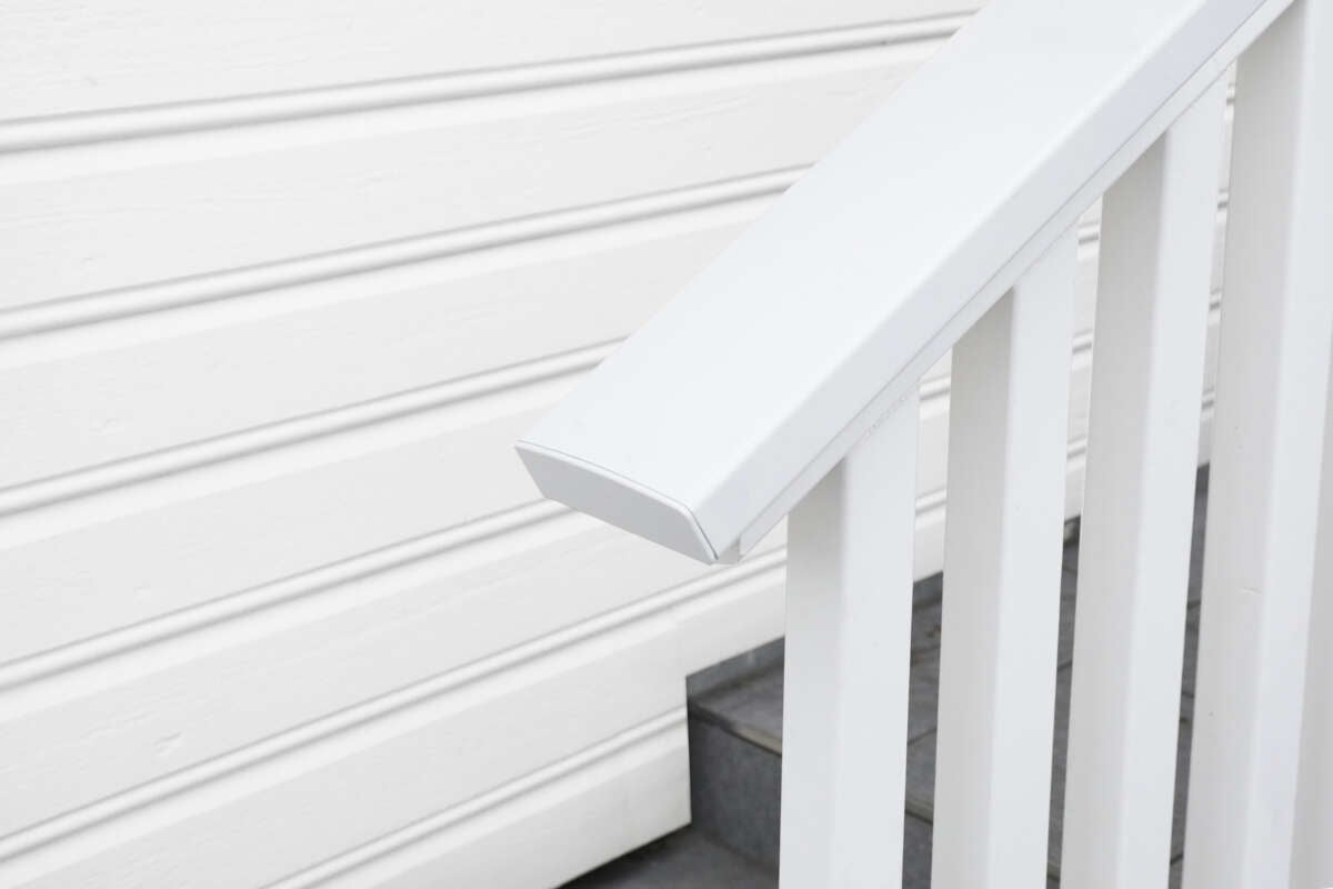 Krifon Altanrekke 230 cm Hvit Aluminium