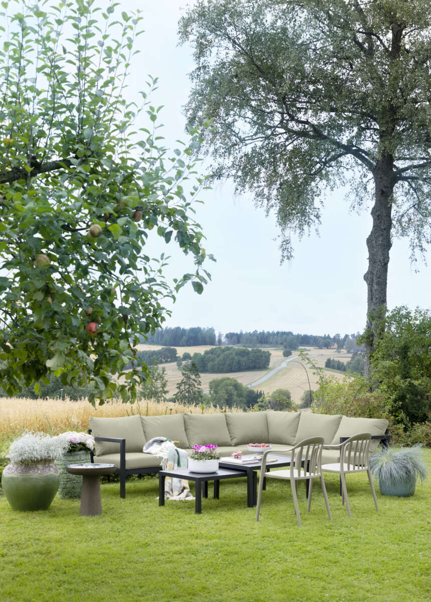 Røst hjørnegruppe sort og grønne vanntette putetrekk