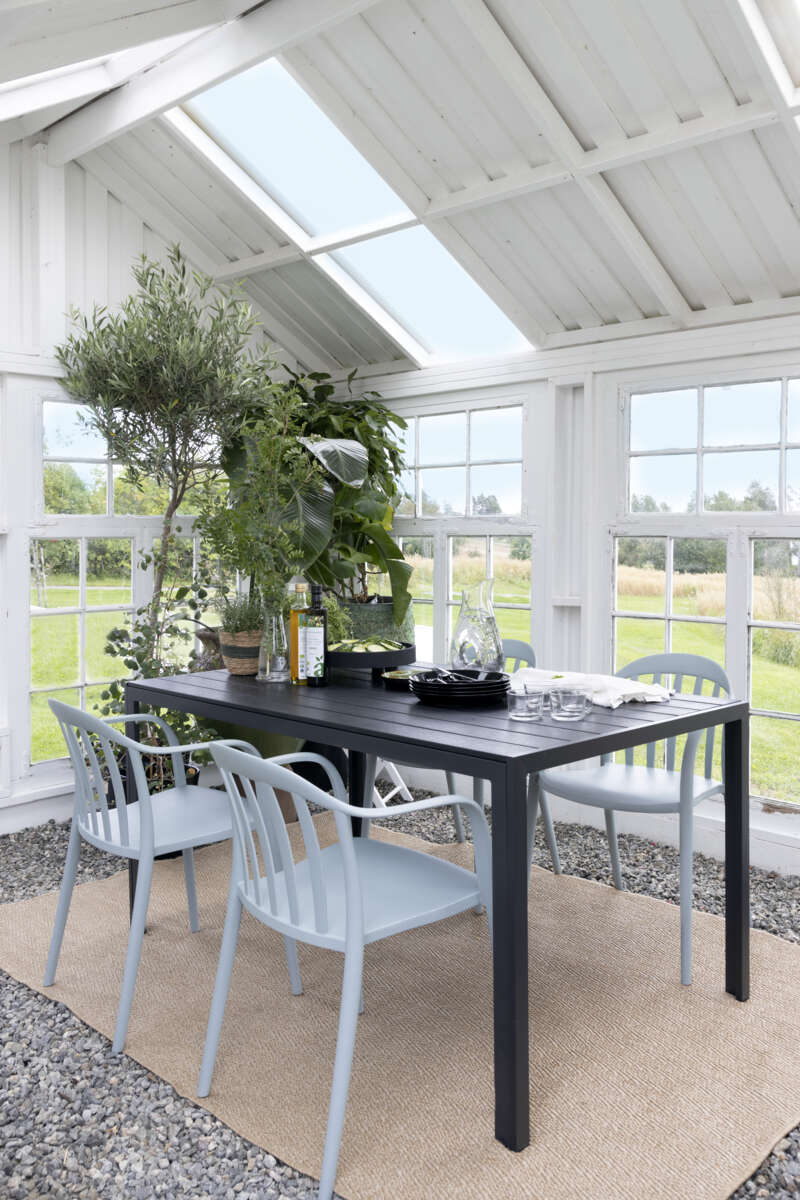 Bohem Nyheim bord
