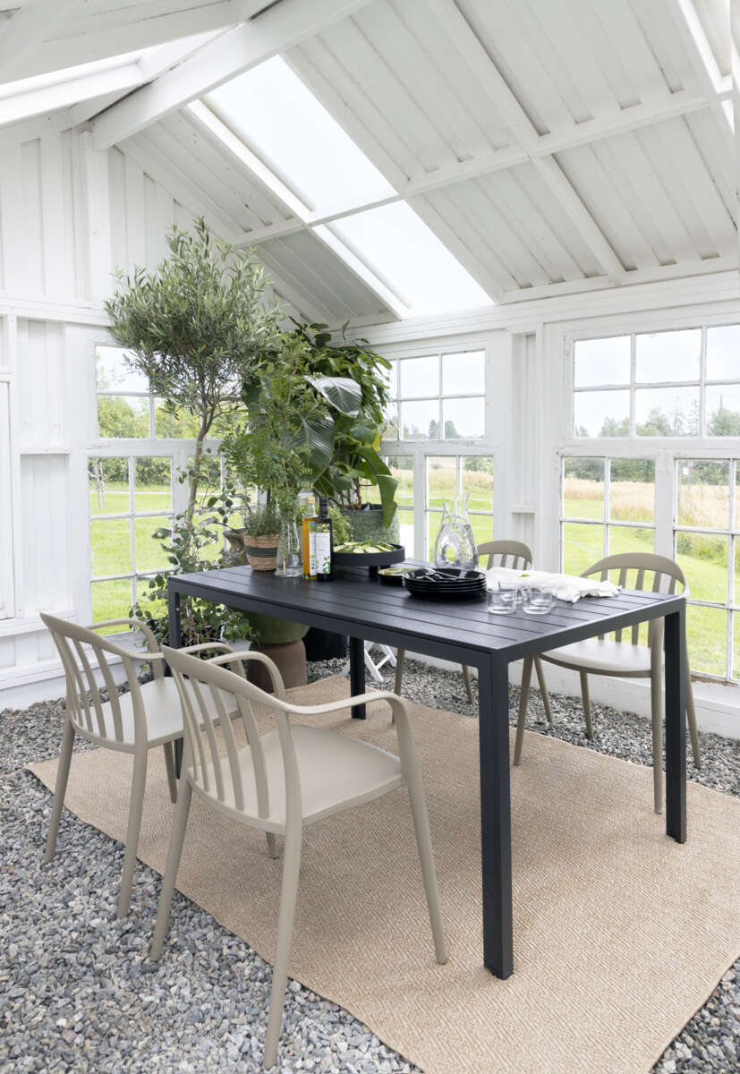 Bohem Nyheim bord
