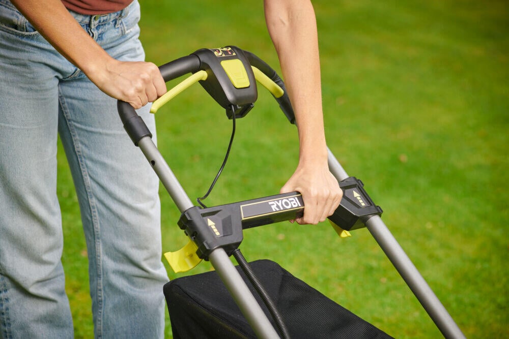 Ryobi ONE+ RY18LMX40-0 gressklipper u/batteri