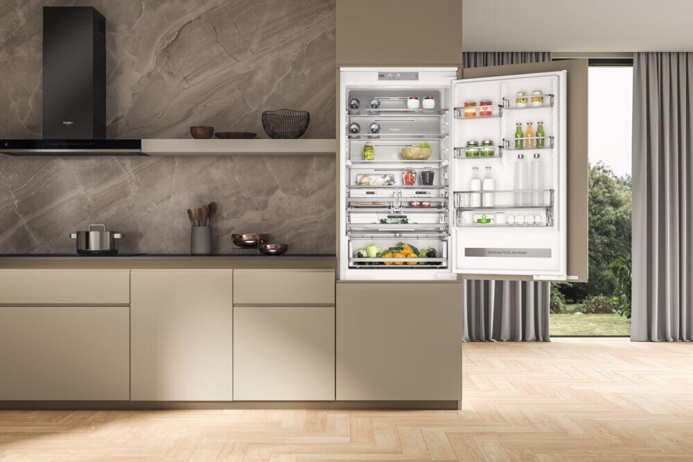 Whirlpool WHKH1361W4E kombiskap