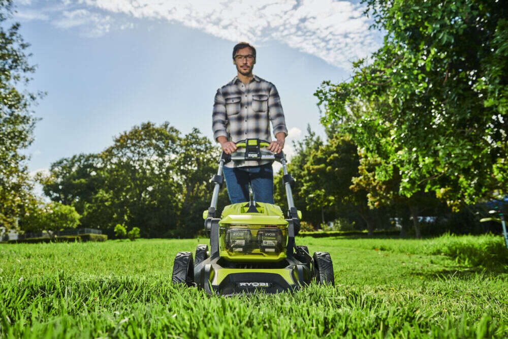 Ryobi Max Power RY36LMX46A-240 gressklipper m/batteri