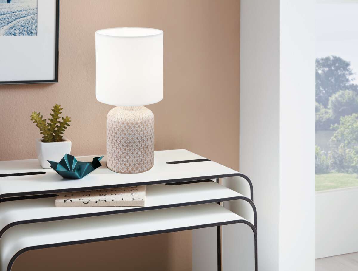 Eglo Bellariva bordlampe