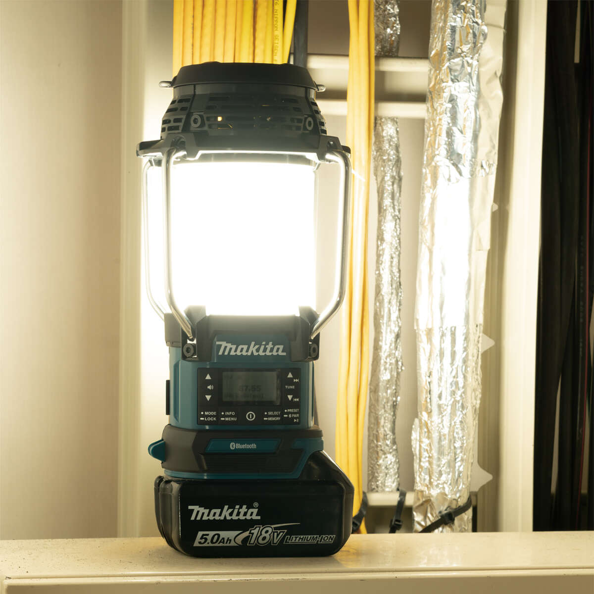 Makita radiolampe 18v u/batteri