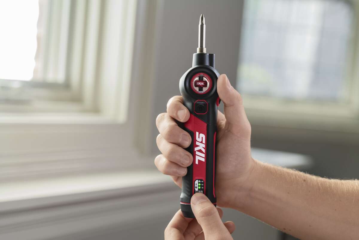 Skil 2714 skrutrekker m/batteri