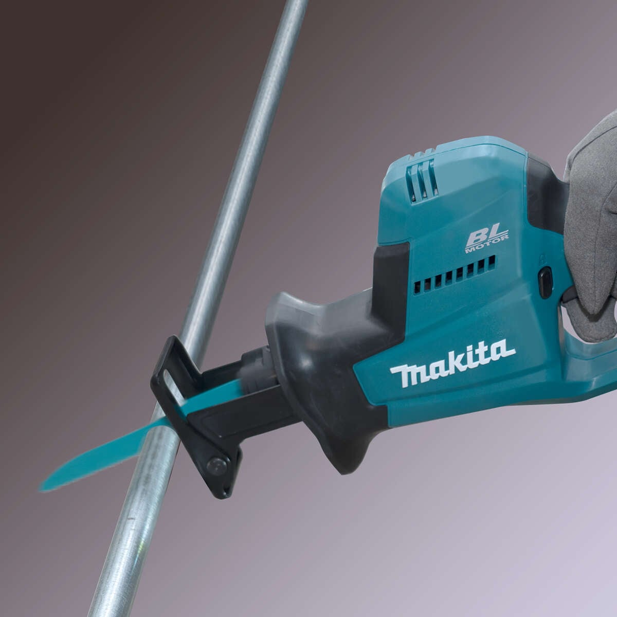 Makita bajonettsag 18V u/batteri