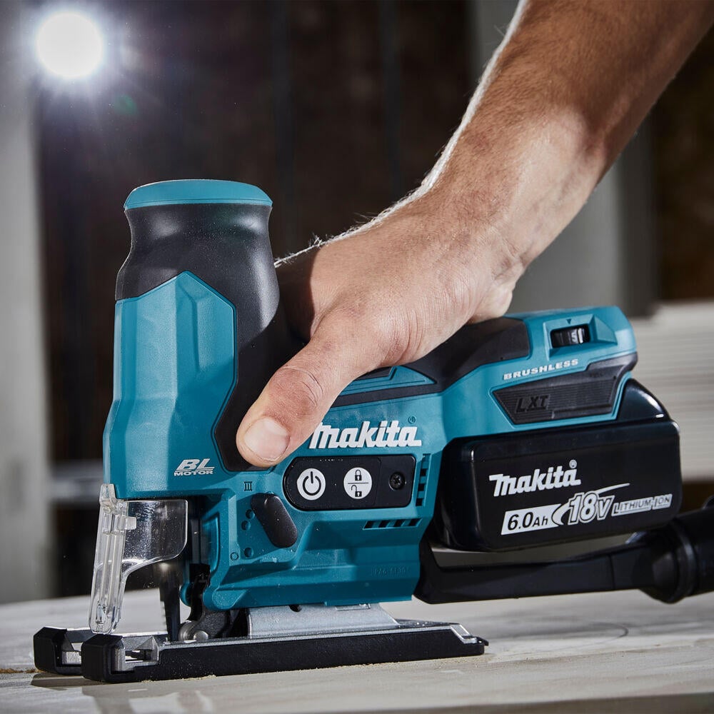 Makita stikksag 18V u/batteri