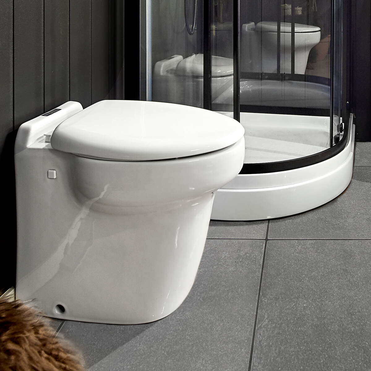 Sunwind Vortex 2.0 12V vakumtoalett med trykkvann