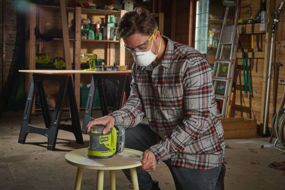 Ryobi ONE+™ R18ROSN-0 18V eksentersliper u/batteri