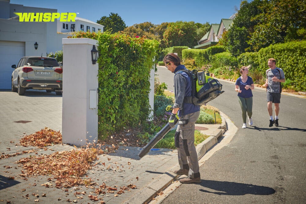 Ryobi Max Power RY36BPXB-0 Whisper™ ryggsekk løvblåser u/batteri