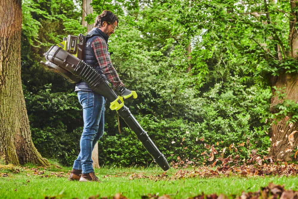 Ryobi Max Power RY36BPXB-0 Whisper™ ryggsekk løvblåser u/batteri