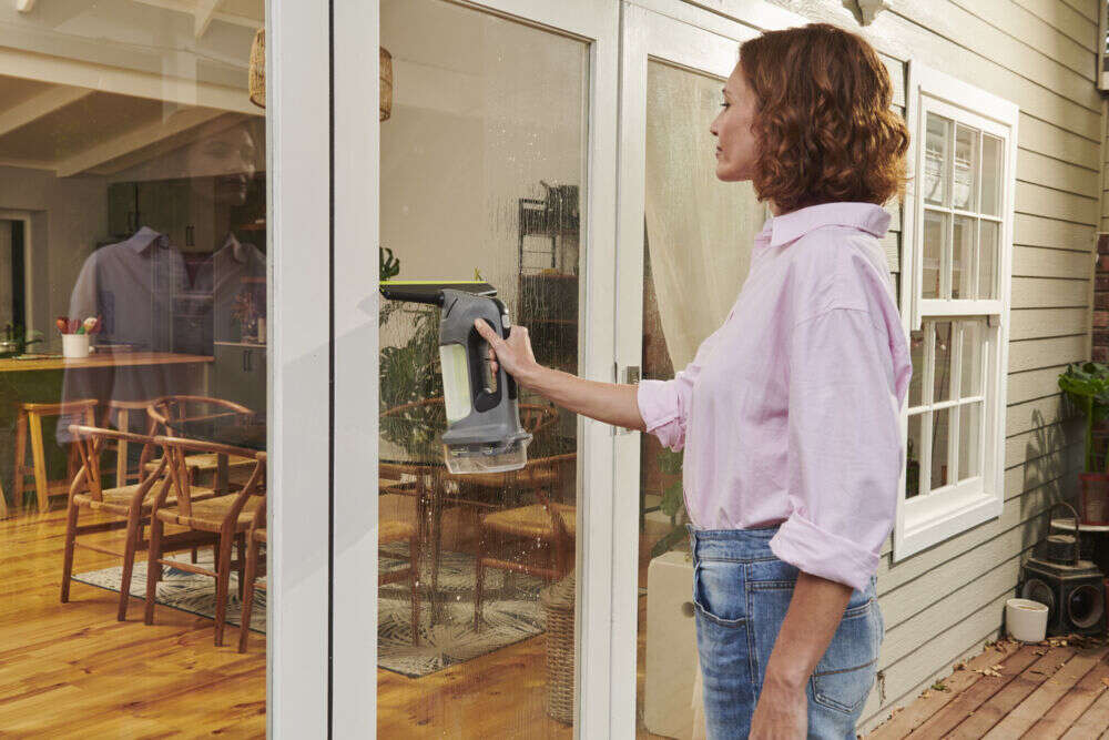 Ryobi ONE+™ RWV18-0 vindusvasker u/batteri