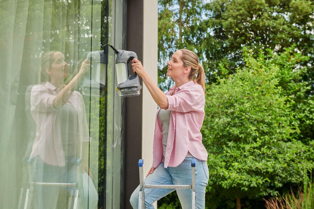 Ryobi ONE+™ RWV18-0 vindusvasker u/batteri