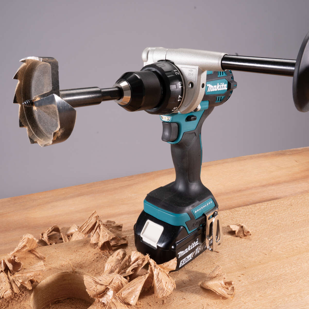 Makita DHP492Z LXT BL-M 18V slagbormaskin u/batteri