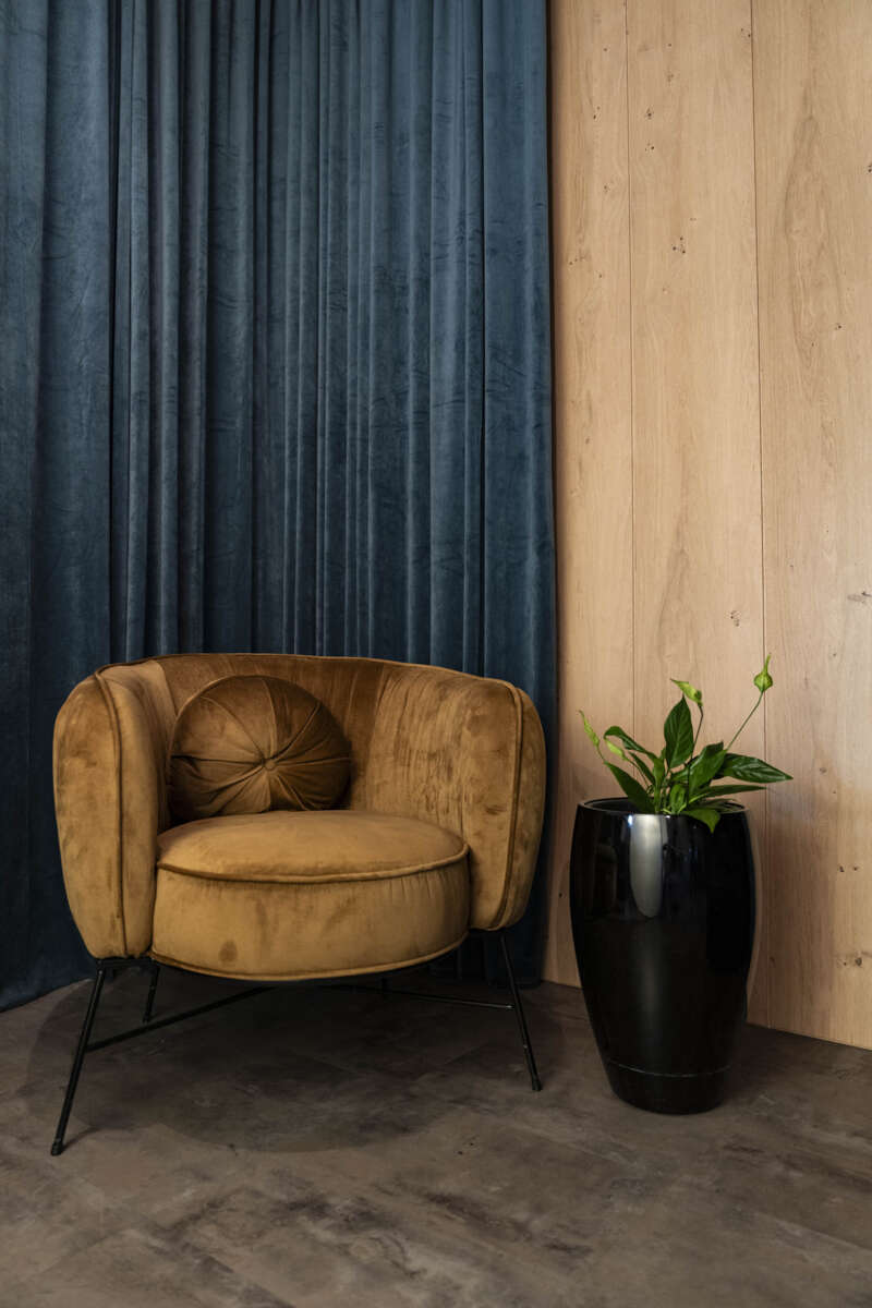 Rindalslist Maestro glatt panel 4 stk 10x300x2400 Pepper oak