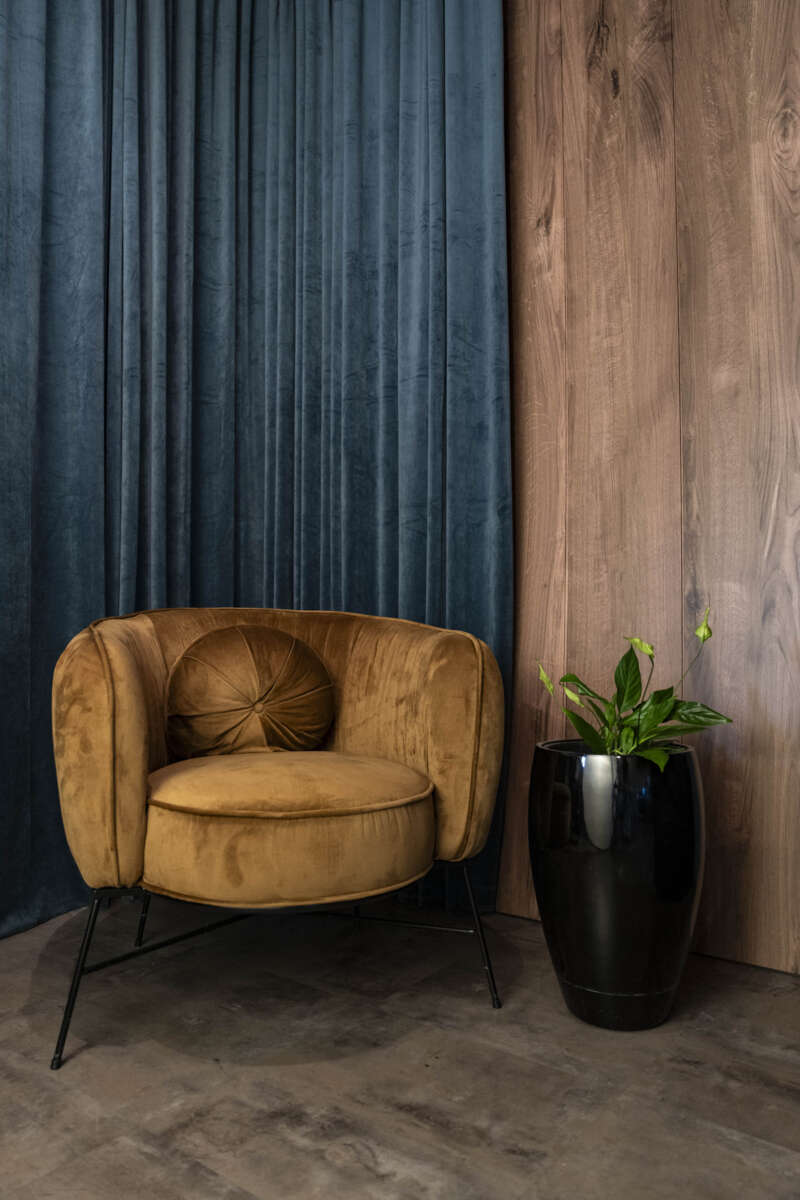 Rindalslist Maestro glatt panel 4 stk 10x300x2400 Castle oak