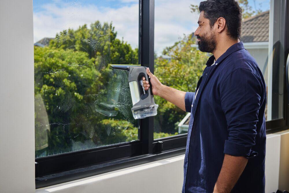 Ryobi ONE+™ RWV18-0 vindusvasker u/batteri