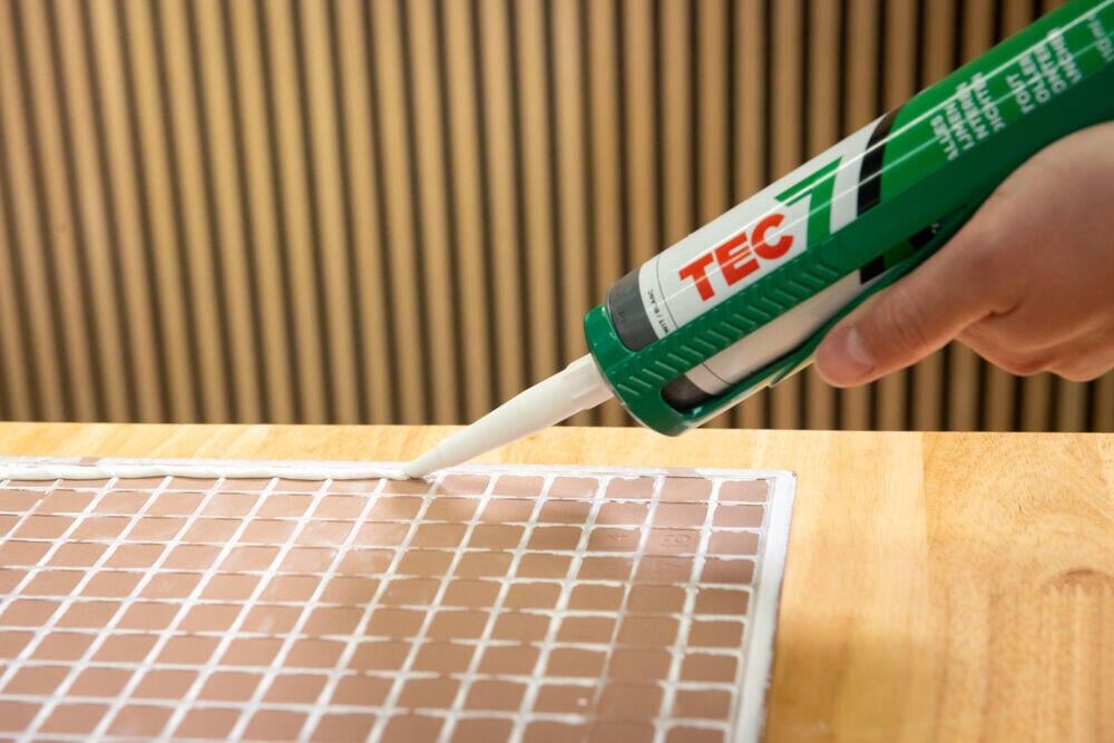 Tec7 lim og fugemasse