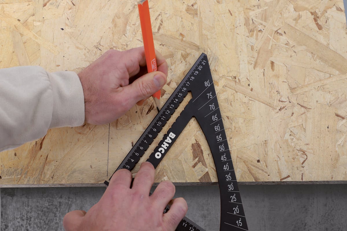 Bahco 220 mm snekkervinkel