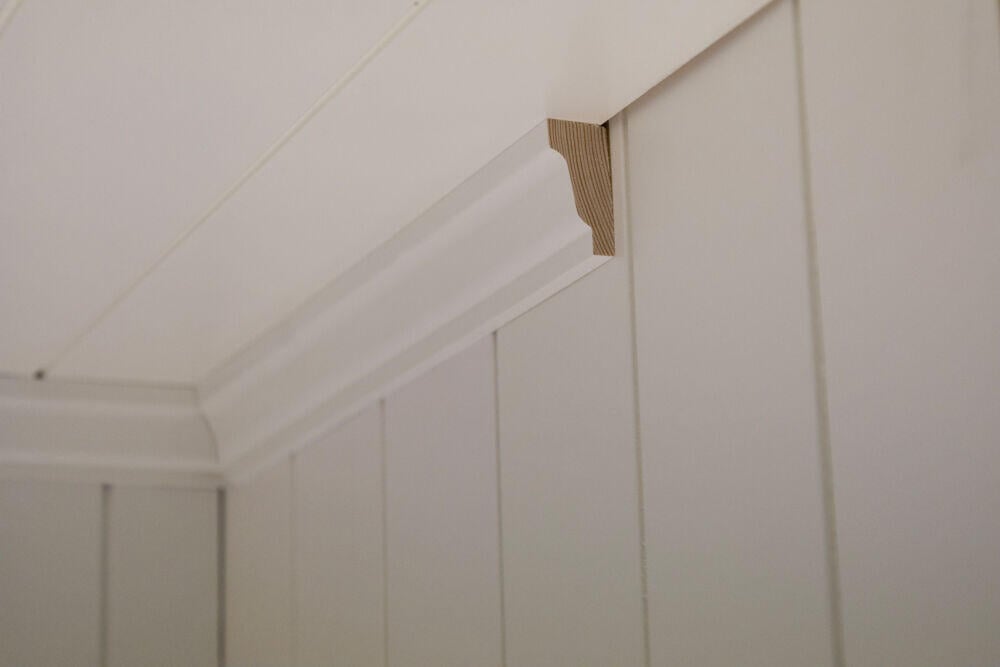 Combiwood 21x34x4400 taklist karnisprofil malt