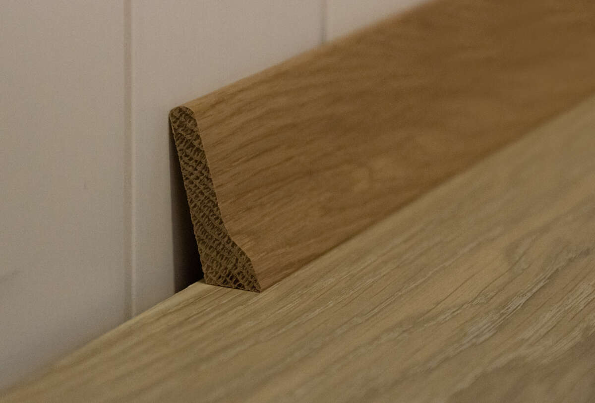 Combiwood 15x45 gulvlist eik lakkert