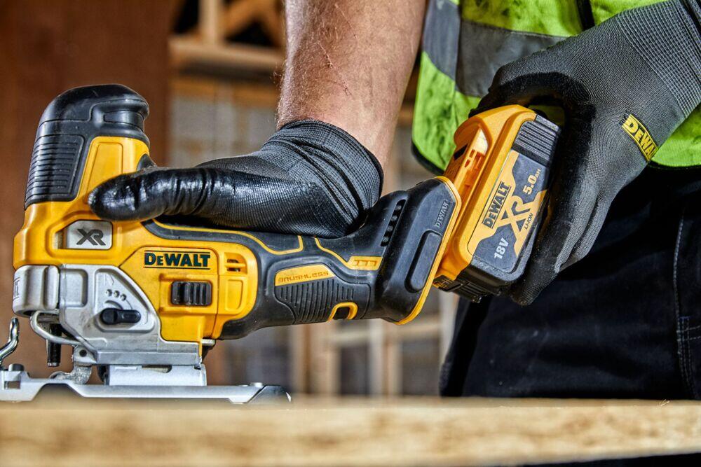 Dewalt DCS335N-XJ Stikksag 18V XR u/batteri