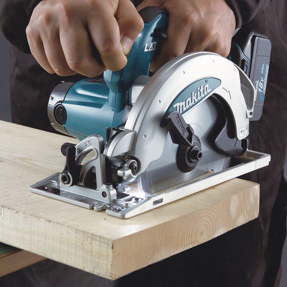Makita DLX6038T verktøysett m/3 batterier
