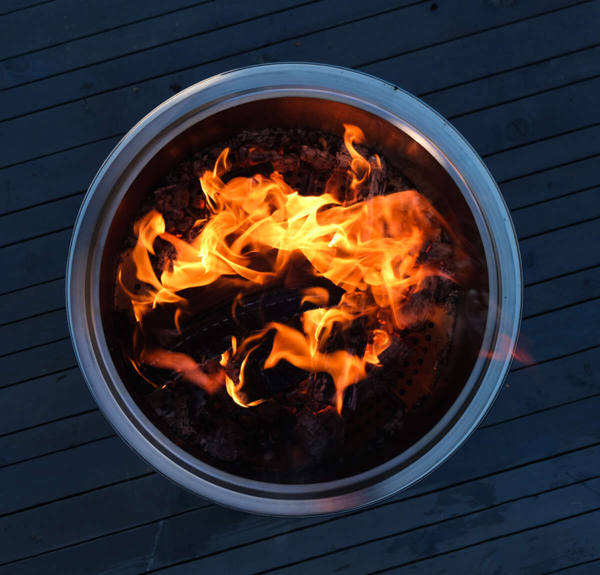 FCC Volcano medium black båltønne