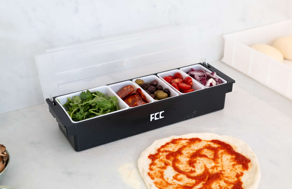 FCC Pizza toppingstasjon